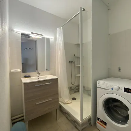Superbe T2 A - Face Mer, Loggia, Parking Prive, Proche Et Commerces - Fr-1-338-518 Lejlighed Sète